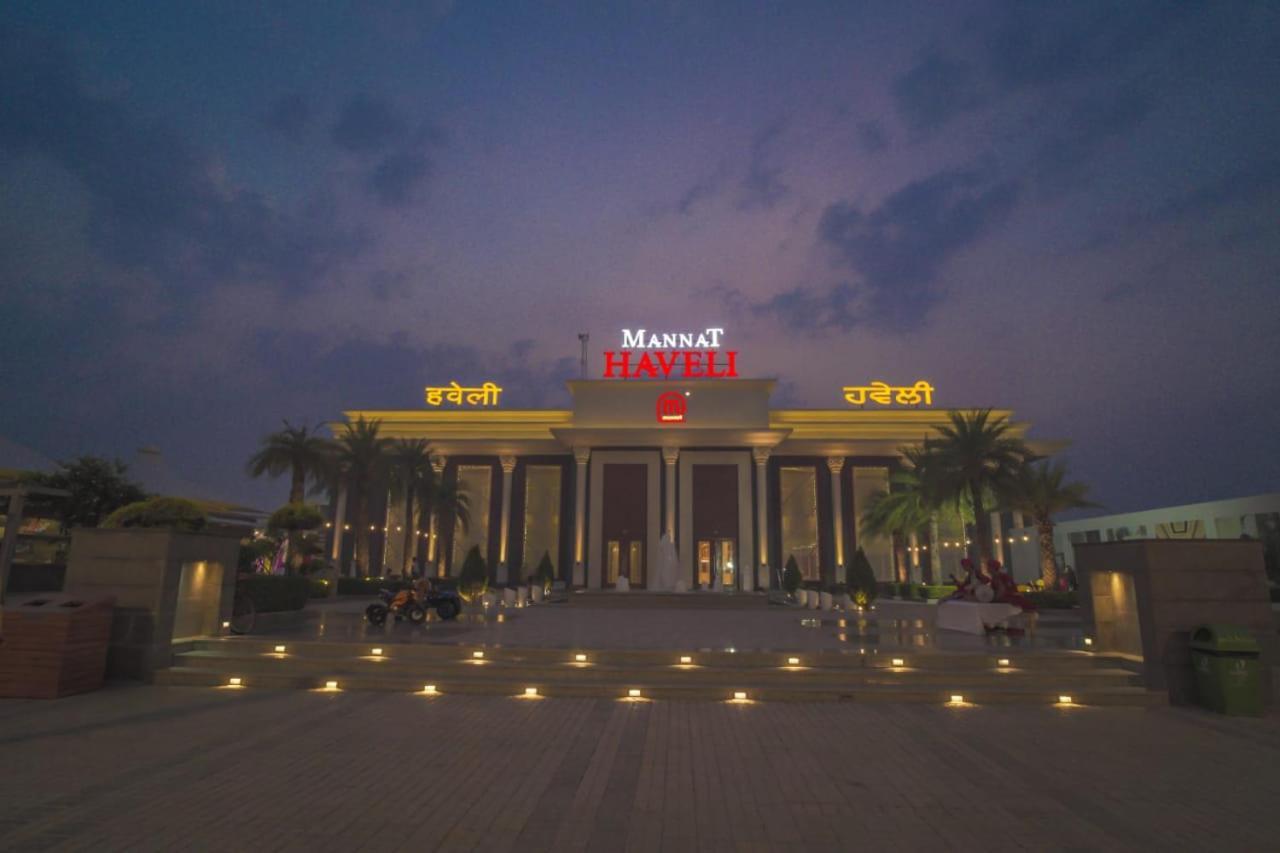 Mannat Haveli Hotel Kurukshetra Exterior photo